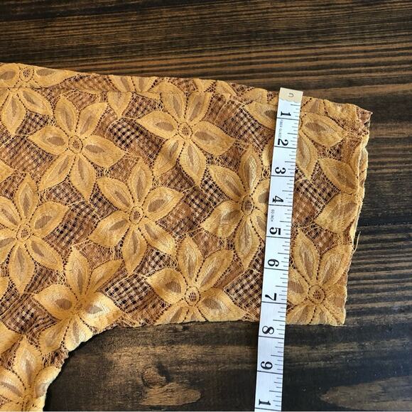 Lularoe Lace Kimono Womens Medium Boho Floral Open Mustard Coquette Flowy Hippie - Picture 9 of 10